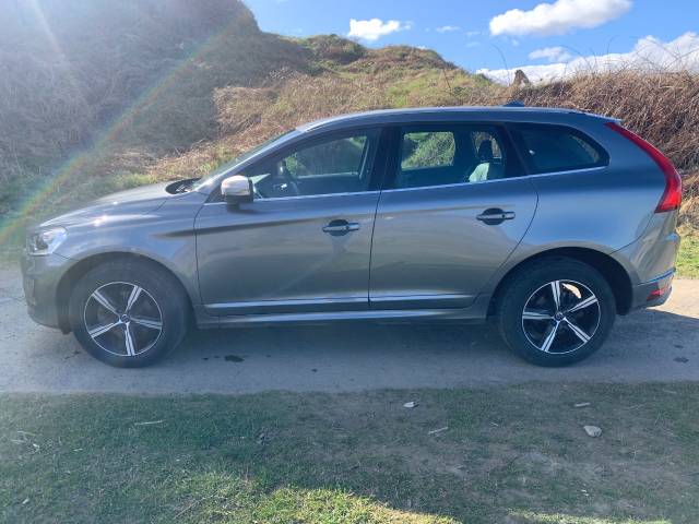 2017 Volvo XC60 2.0 R Design Lux